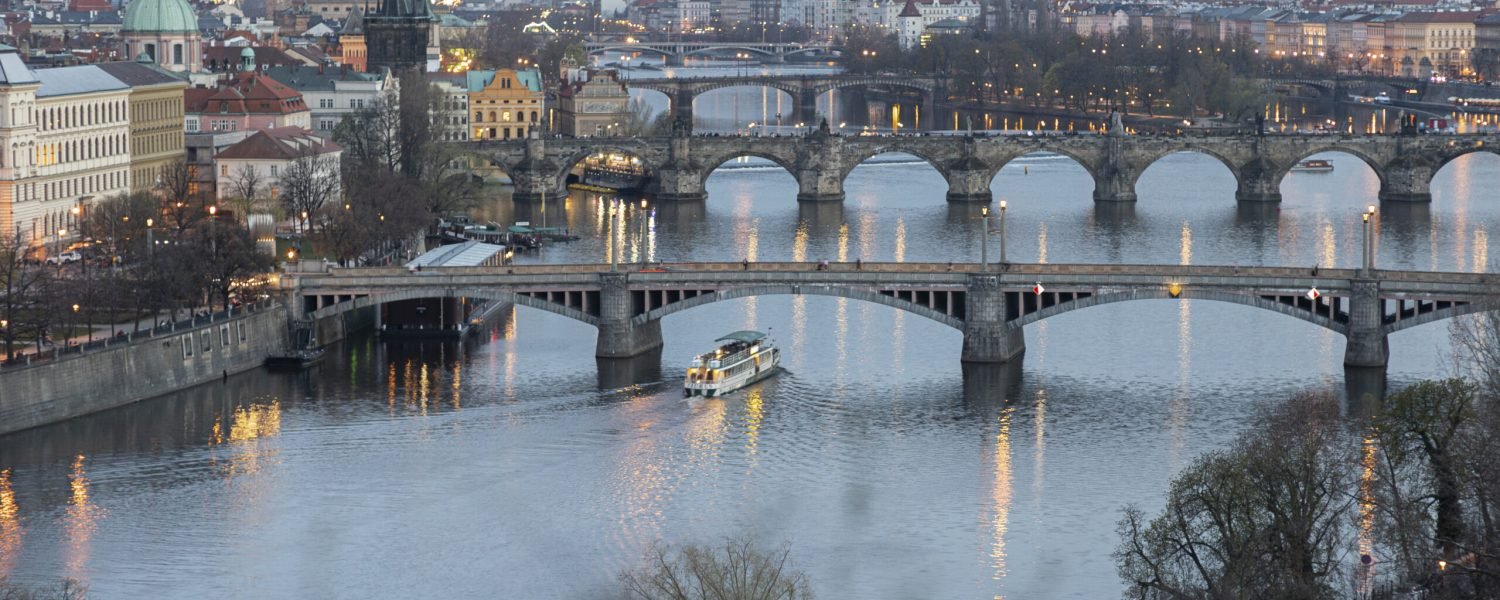 limpie-las-calles-de-la-ciudad-de-praga